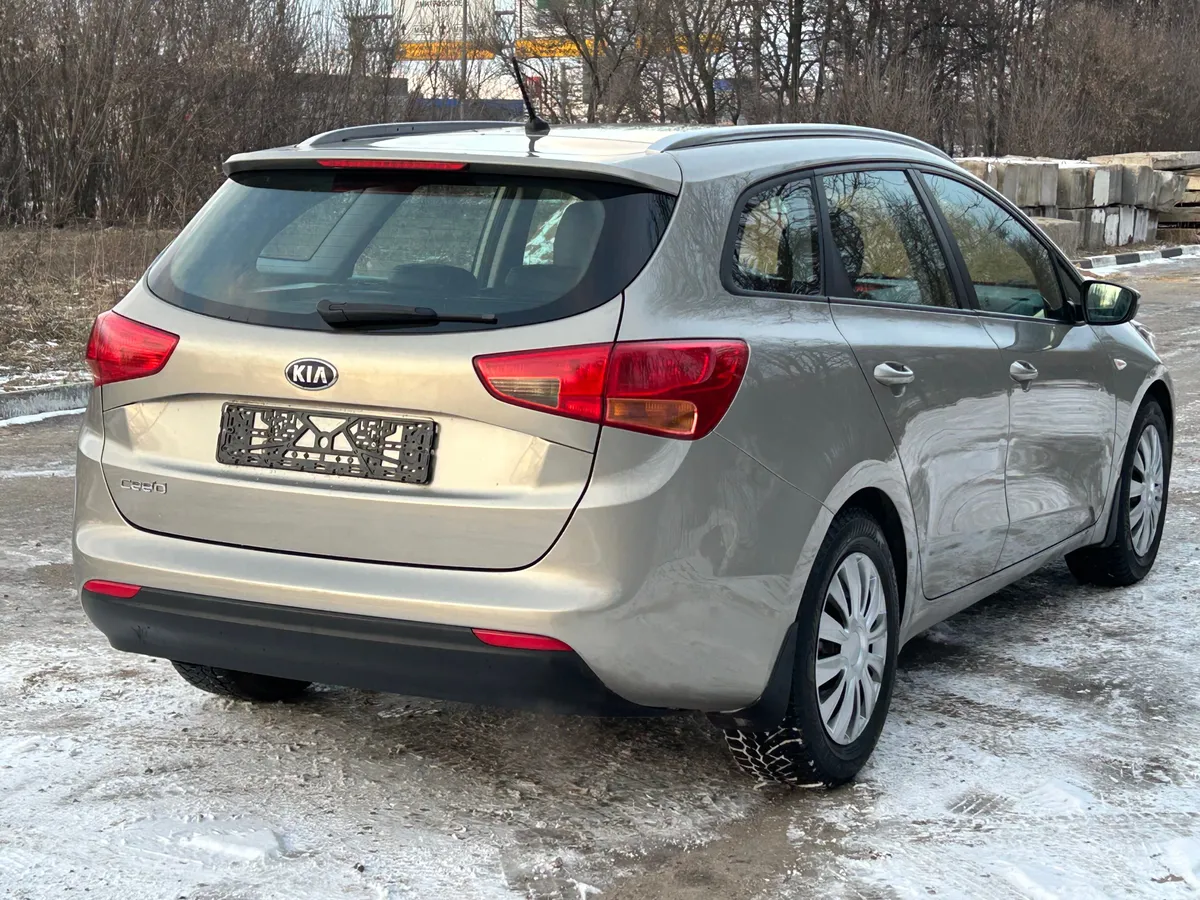 Kia Ceed 1.6 MT (129 л.с.)