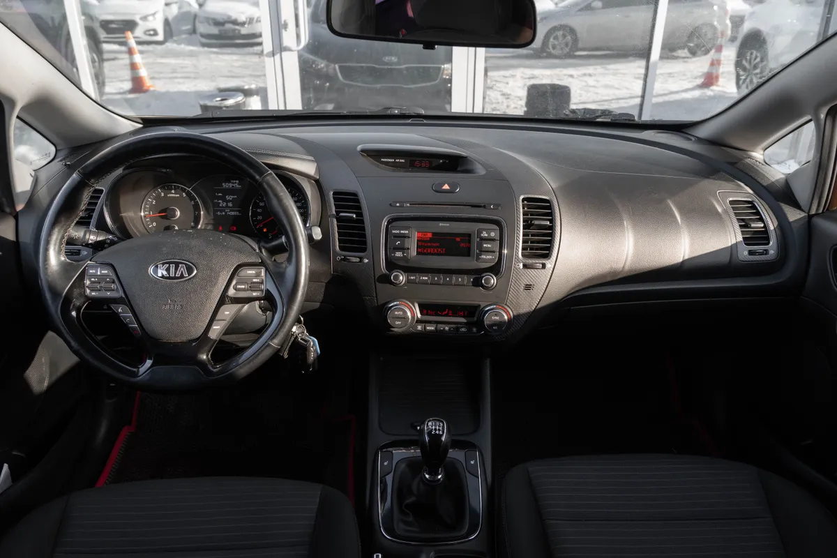 Kia Cerato 1.6 MT (130 л.с.)