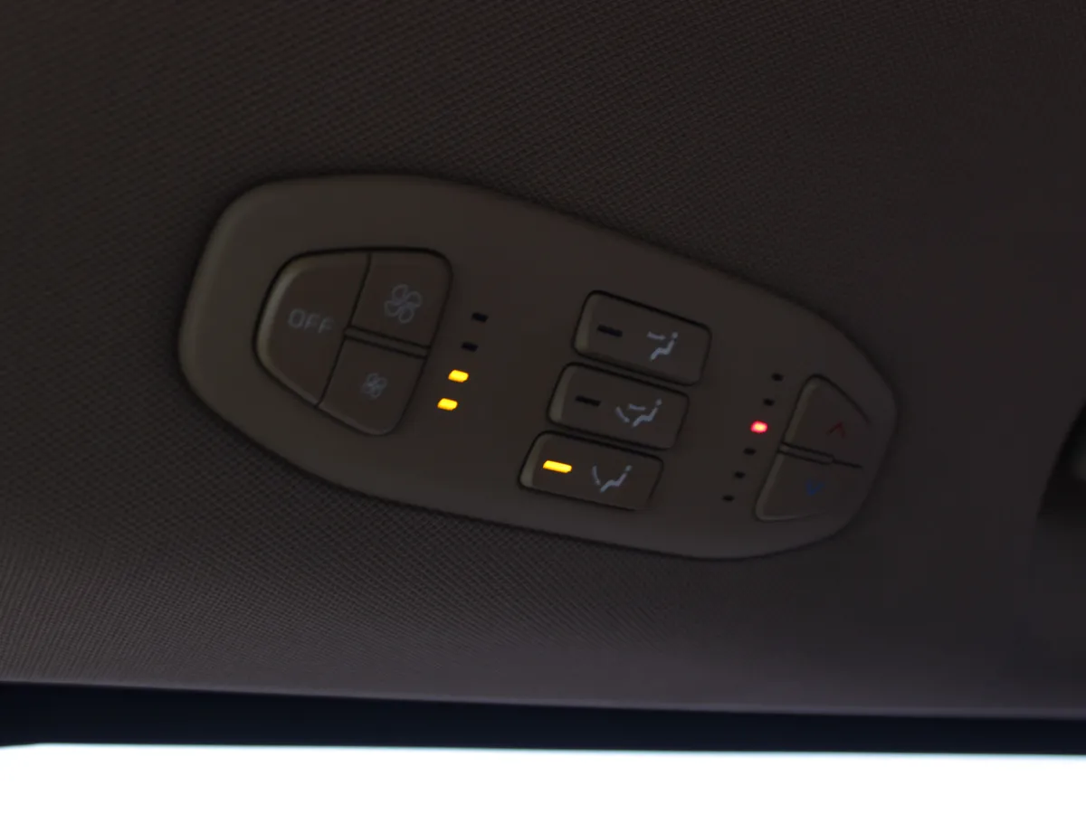 Kia Carnival 2.2 AT (202 л.с.)