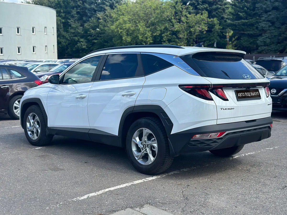 Hyundai Tucson 2.0 AT 4WD (150 л.с.)