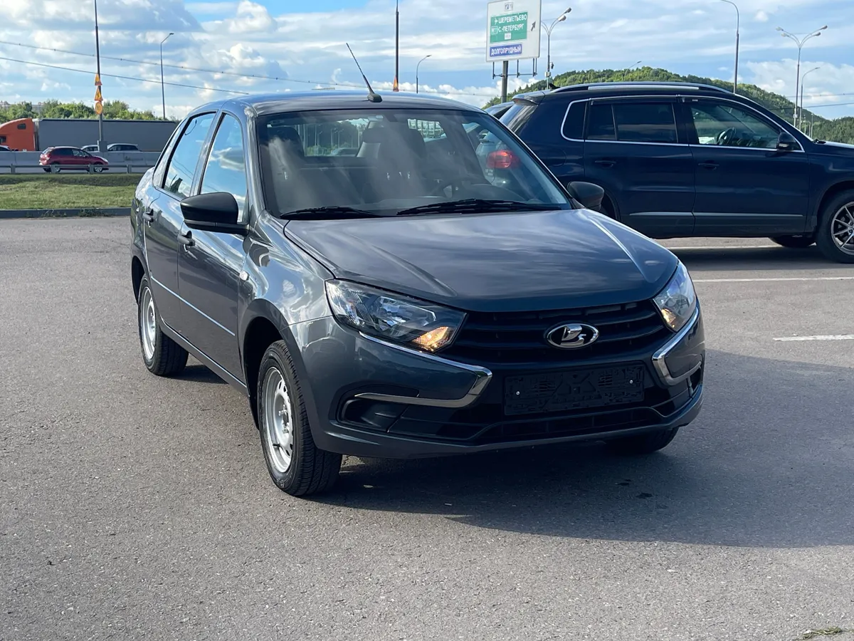 картинка ВАЗ (Lada) Granta 1.6 MT (90 л.с.) от galaxy-auto