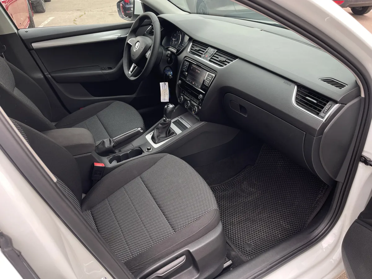 Skoda Octavia 1.8 TSI DSG (180 л.с.), 2016 — фото 6