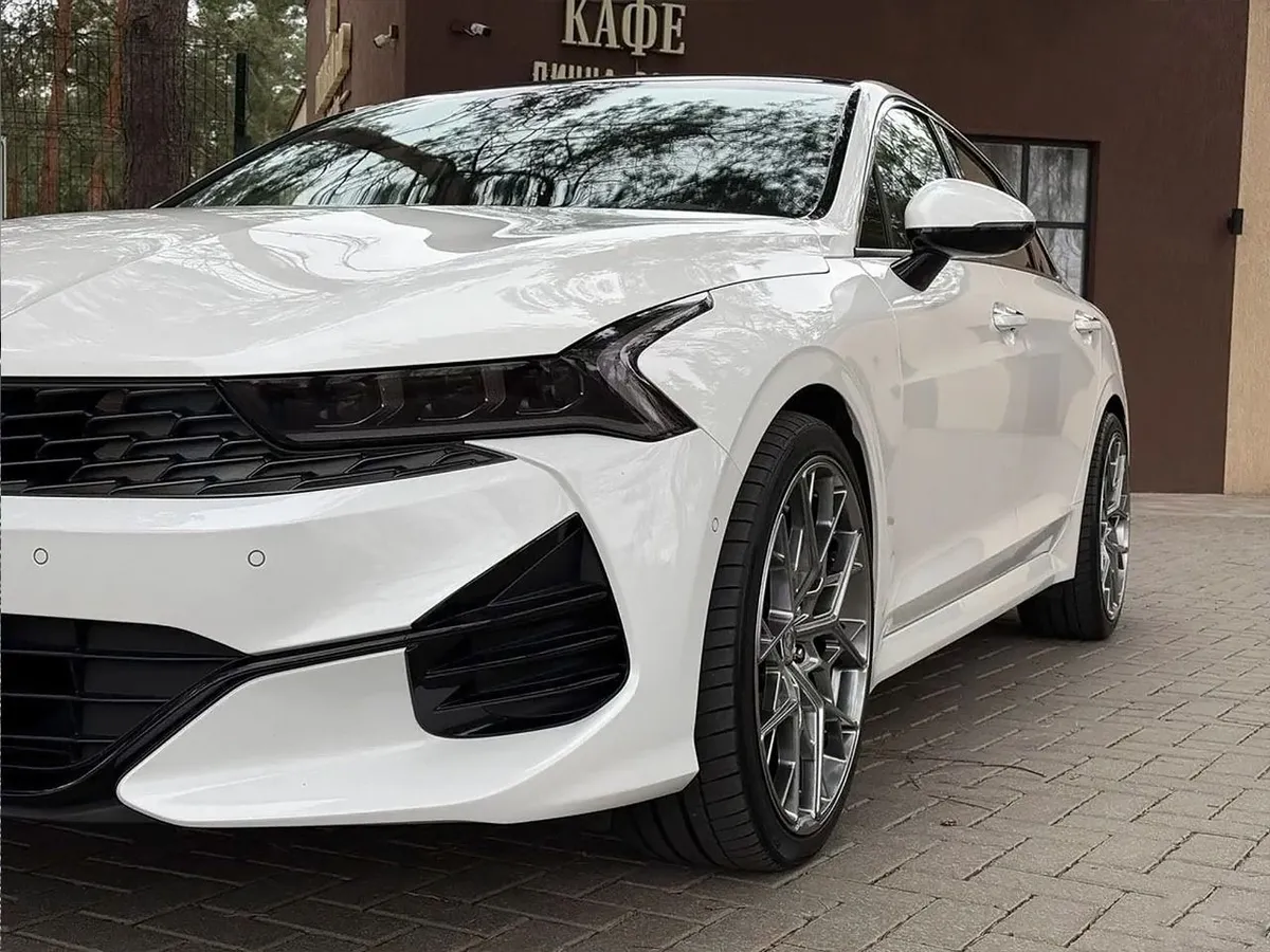 Kia K5 2.5 AT (194 л.с.)