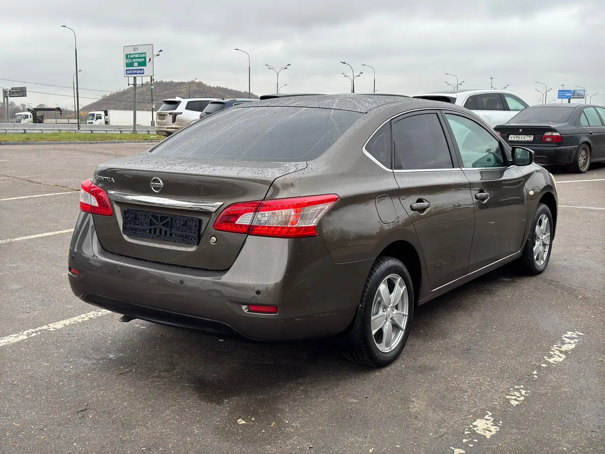 Nissan Sentra 1.6 МТ (117 л.с.)