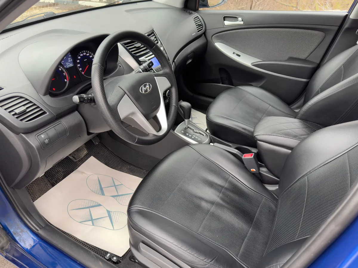 Hyundai Solaris 1.4 AT (107 л.с.)