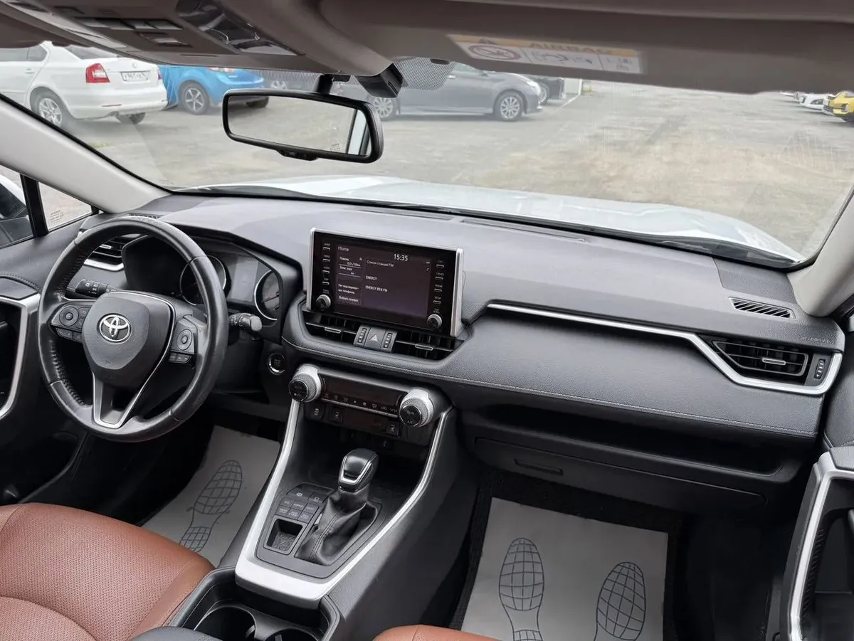 Toyota RAV4 2.0 CVT 4WD (171 л.с.)