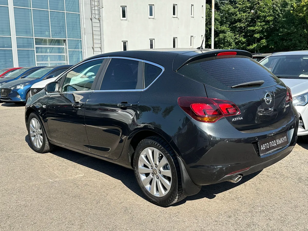 Opel Astra 1.6 AT (115 л.с.)