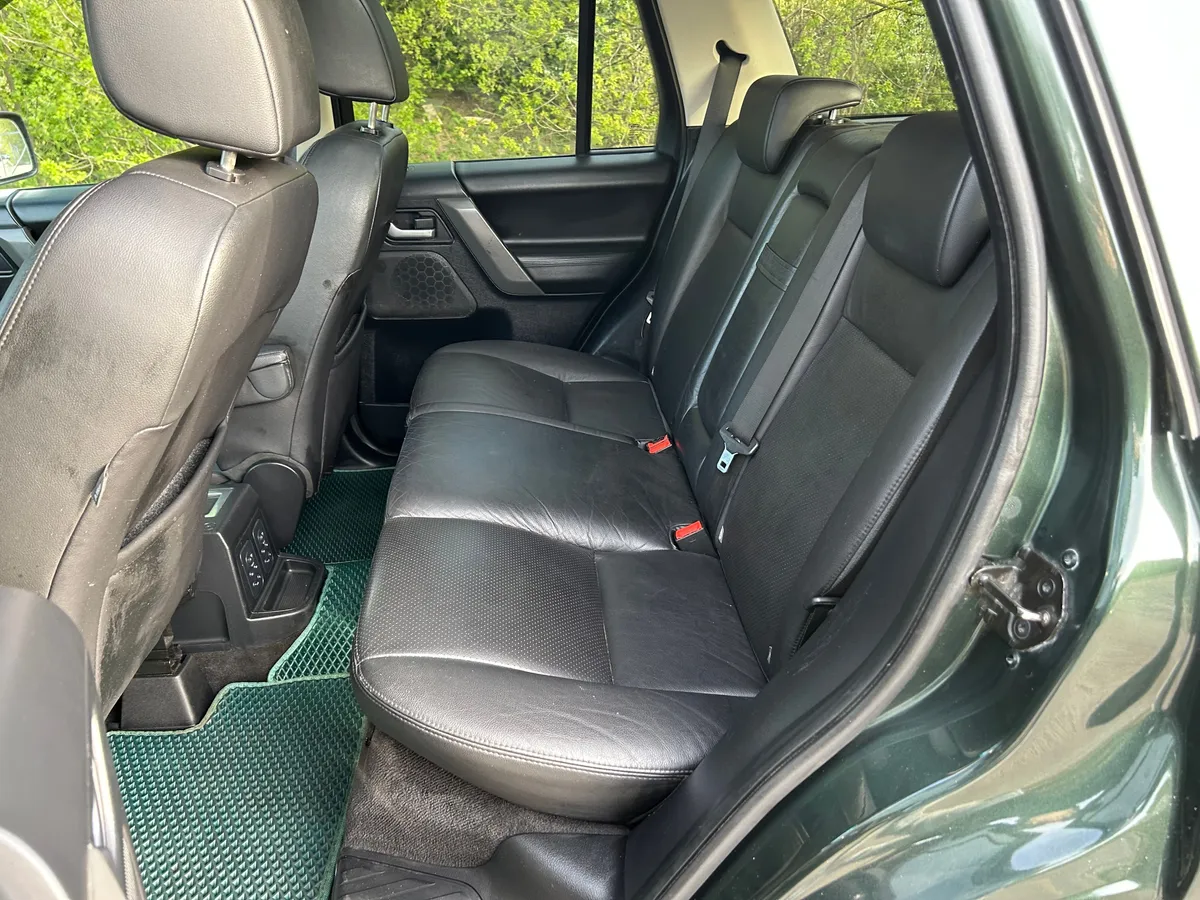 Land Rover Freelander 2.2 TD AT (160 л.с.)