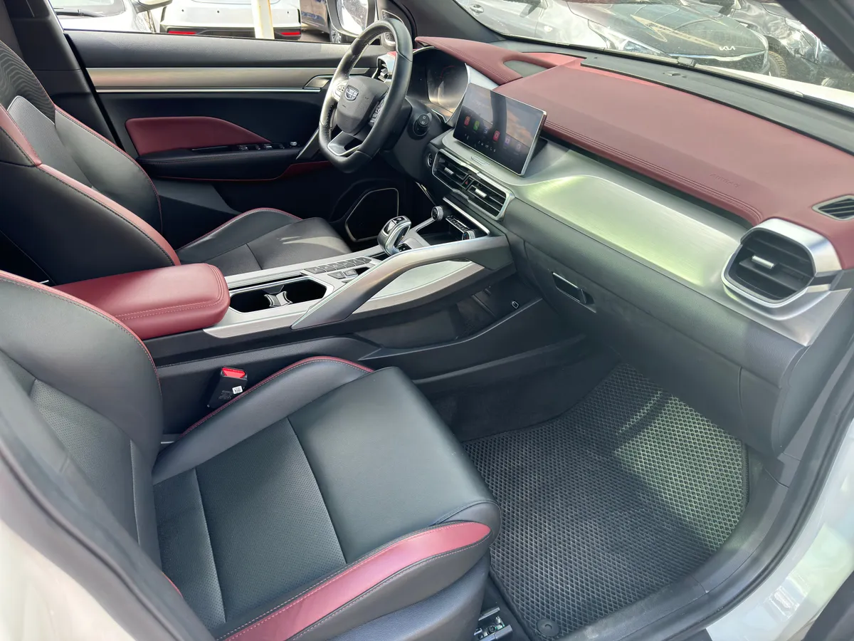 Geely Coolray 1.5 AMT (150 л.с.)