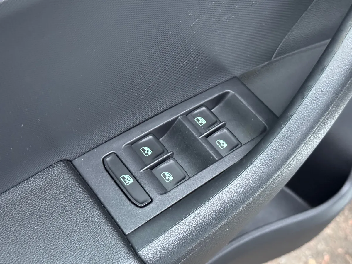 Skoda Rapid 1.6 AT (110 л.с.)