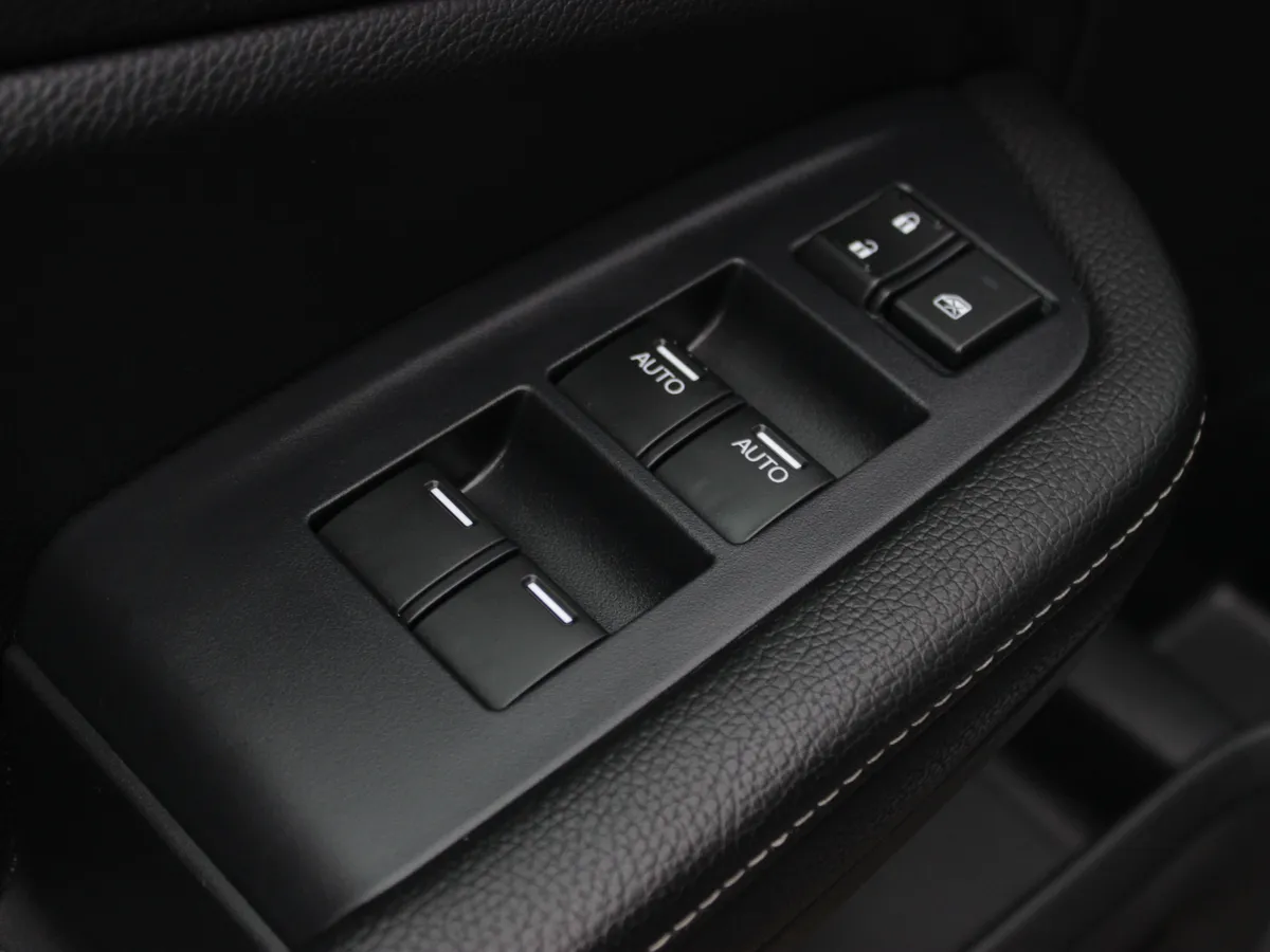 Honda Ridgeline 3.5 AT 4WD (280 л.с.)