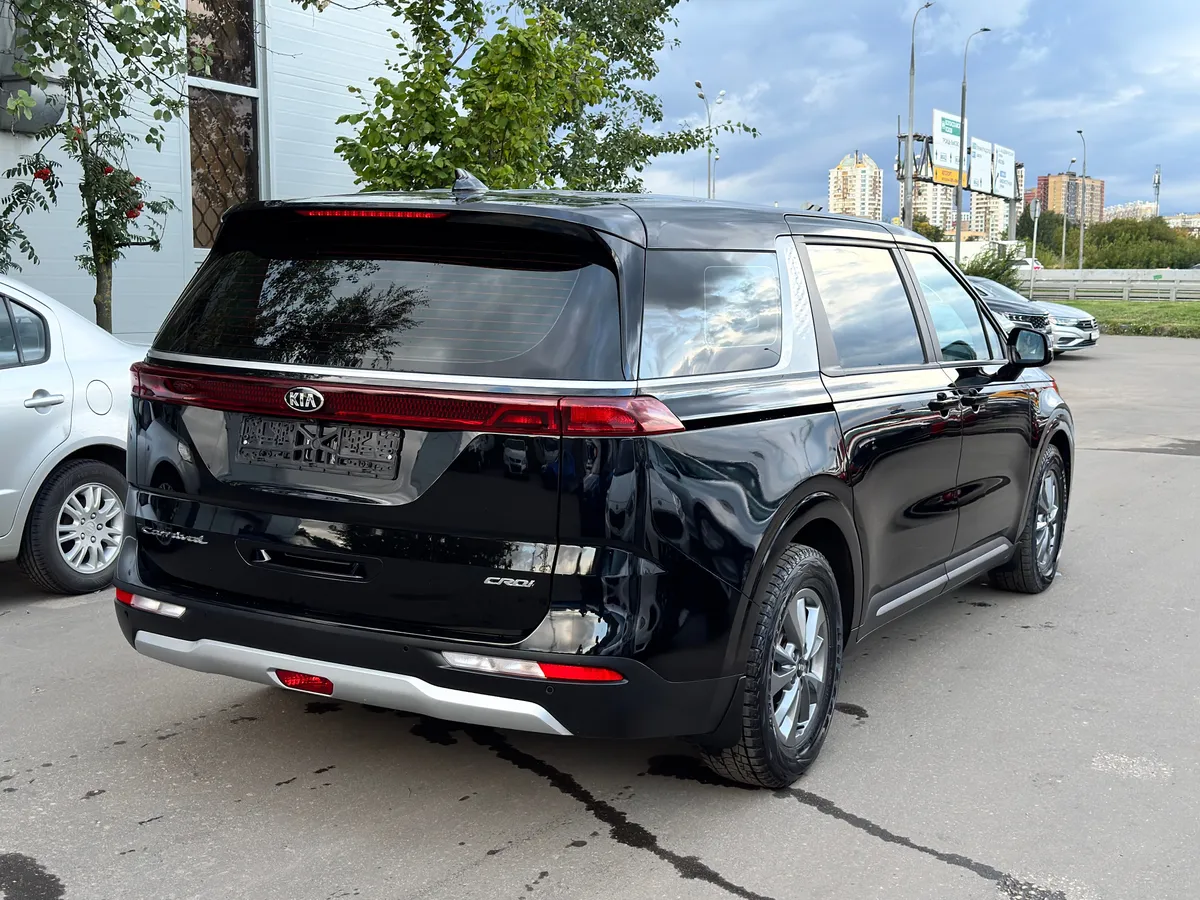 Kia Carnival 2.2 AT (199 л.с.)