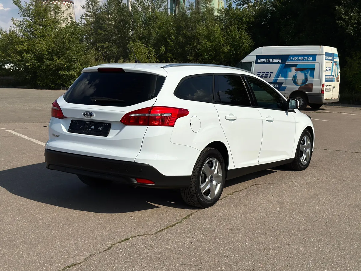 Ford Focus 1.6 Ti-VCT PowerShift (105 л.с.)
