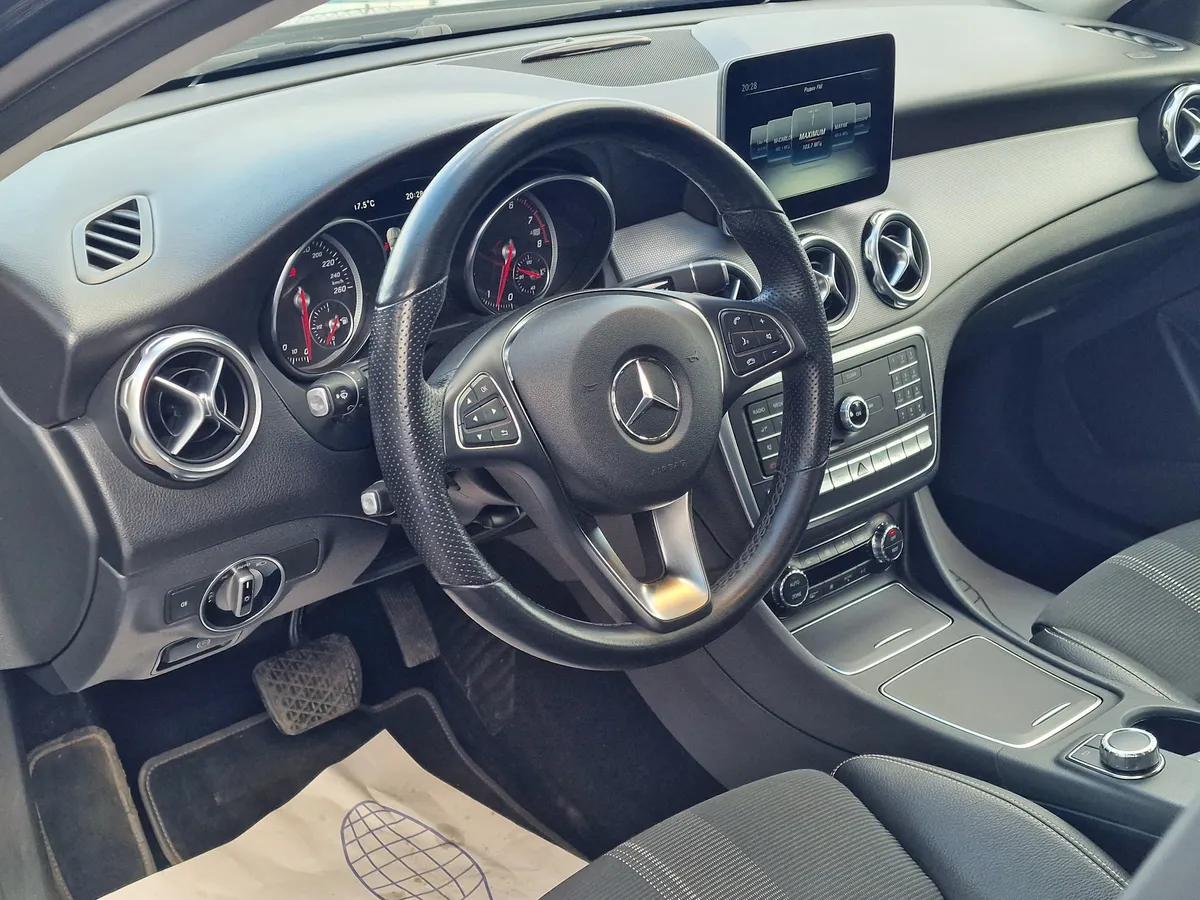 Mercedes-Benz GLA-Класс 250 7G-DCT 4MATIC (211 л.с.)