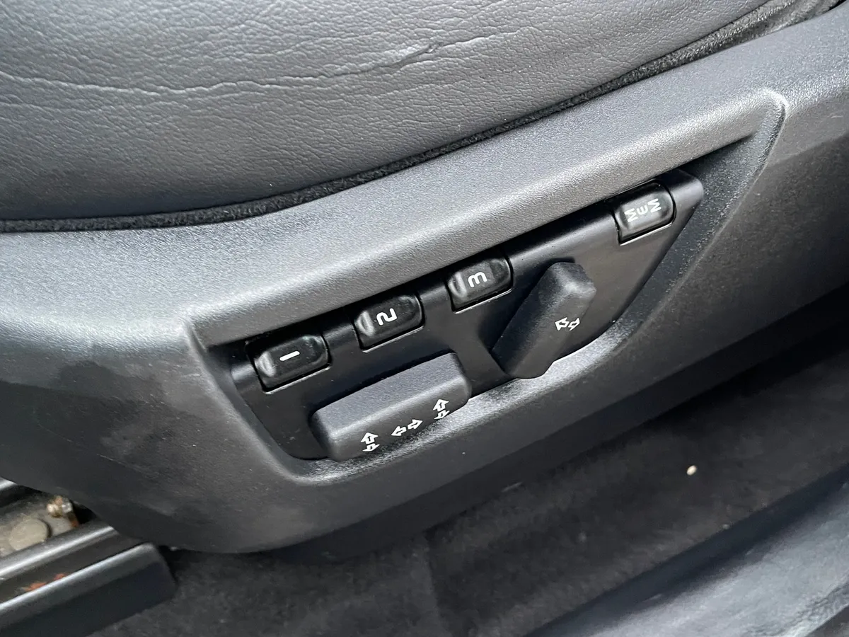 Land Rover Freelander 3.2 AT (233 л.с.)