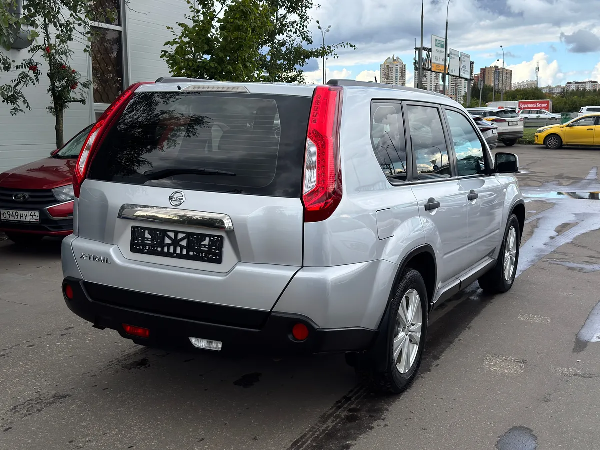 Nissan X-Trail 2.0 CVT AWD (141 л.с.)