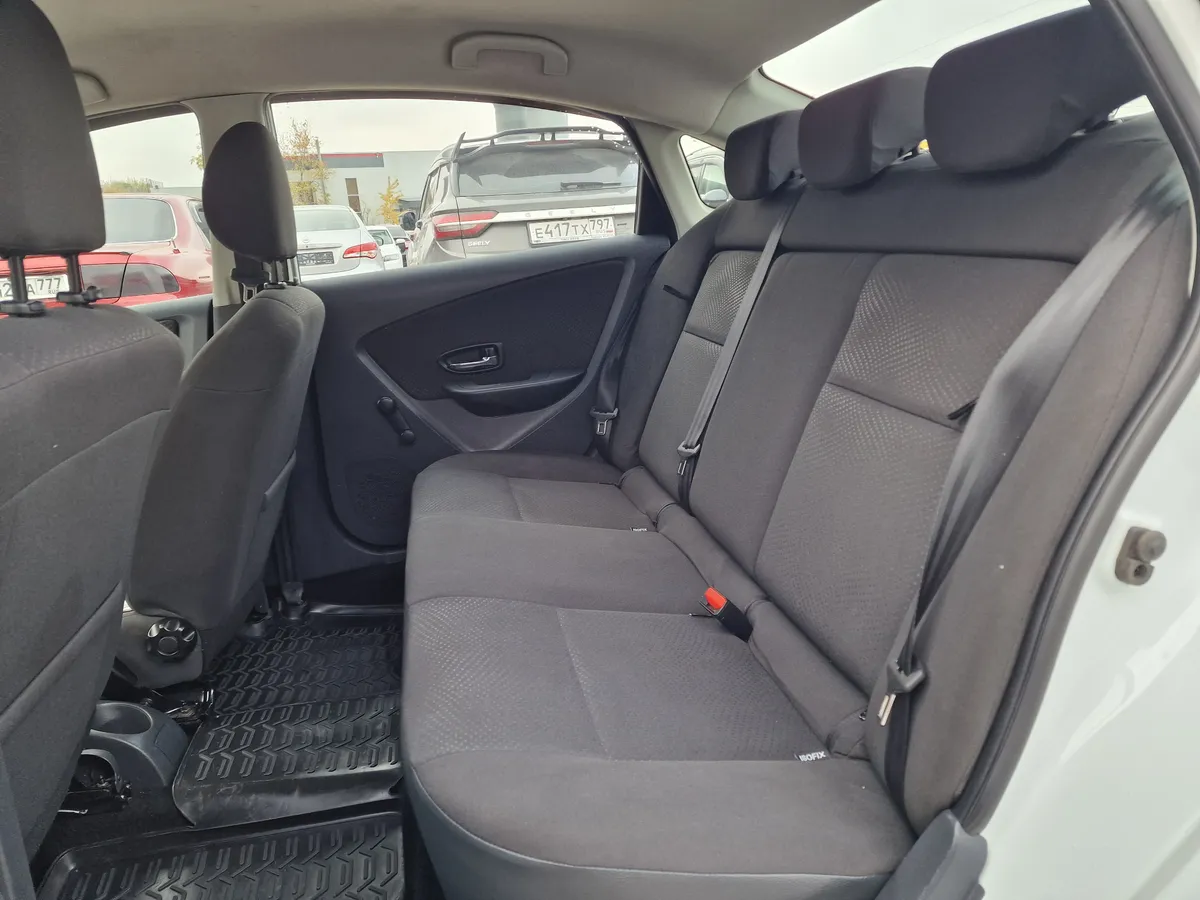 Nissan Almera 1.6 MT (102 л.с.)