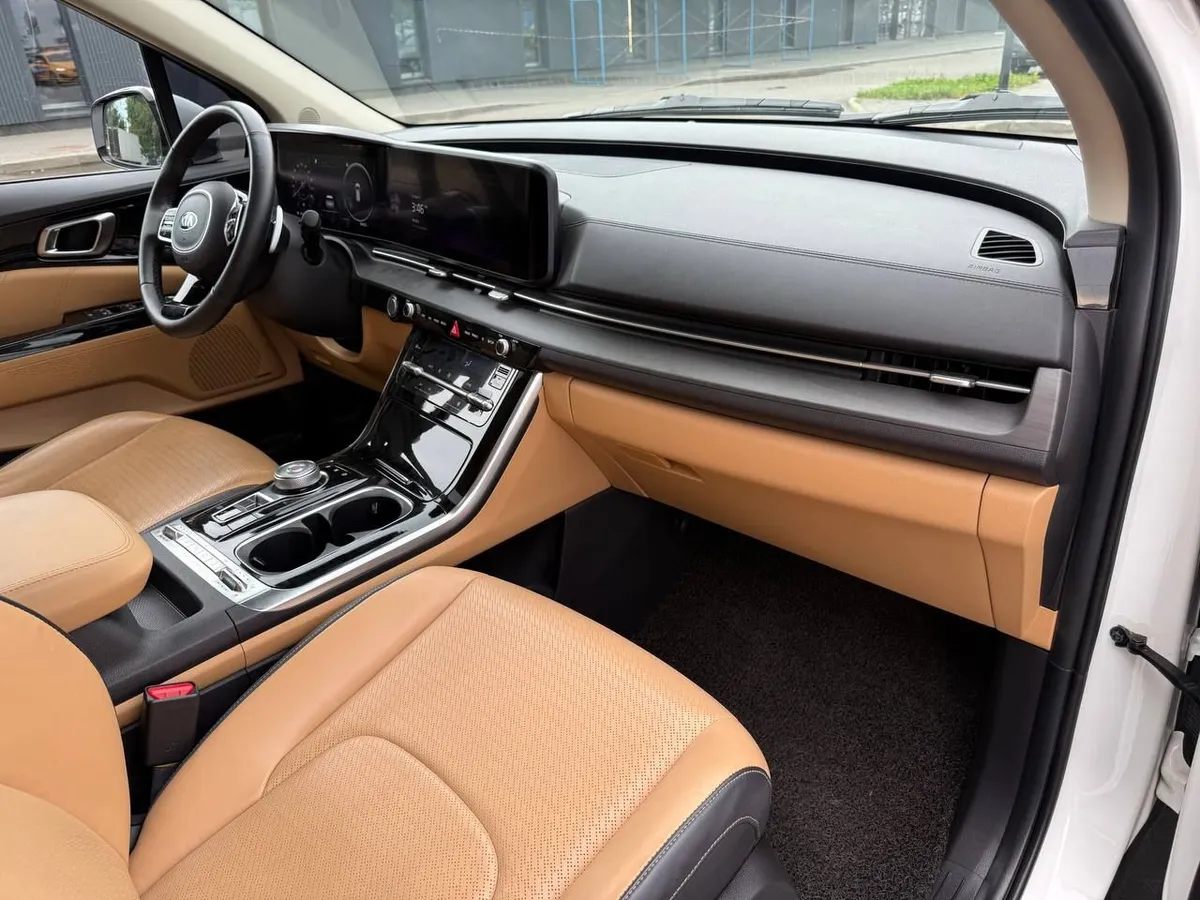 Kia Carnival 2.2 AT (199 л.с.)