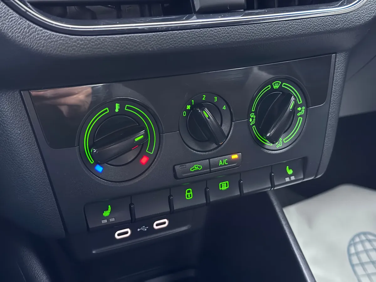 Skoda Rapid 1.6 AT (110 л.с.)