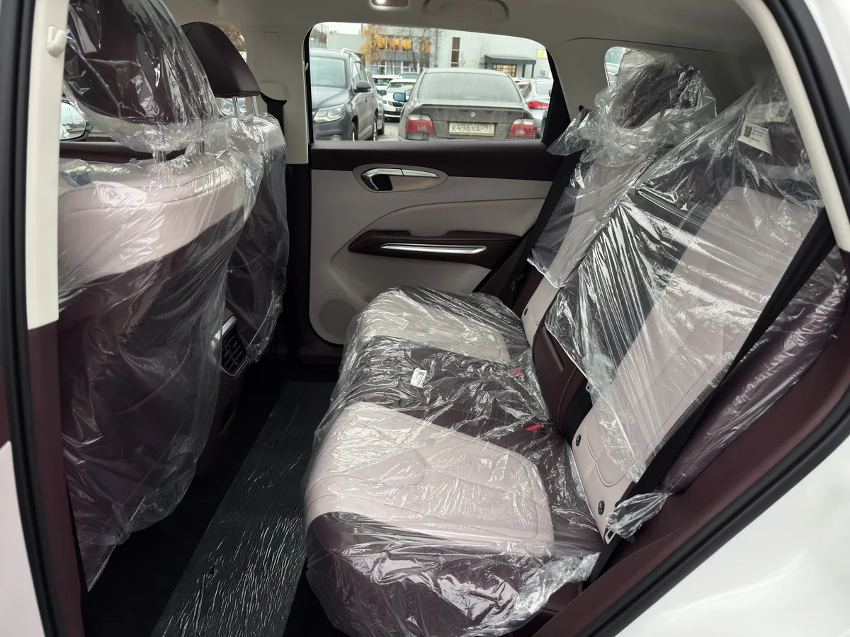 FAW Bestune T90 2.0 AMT (252 л.с.)