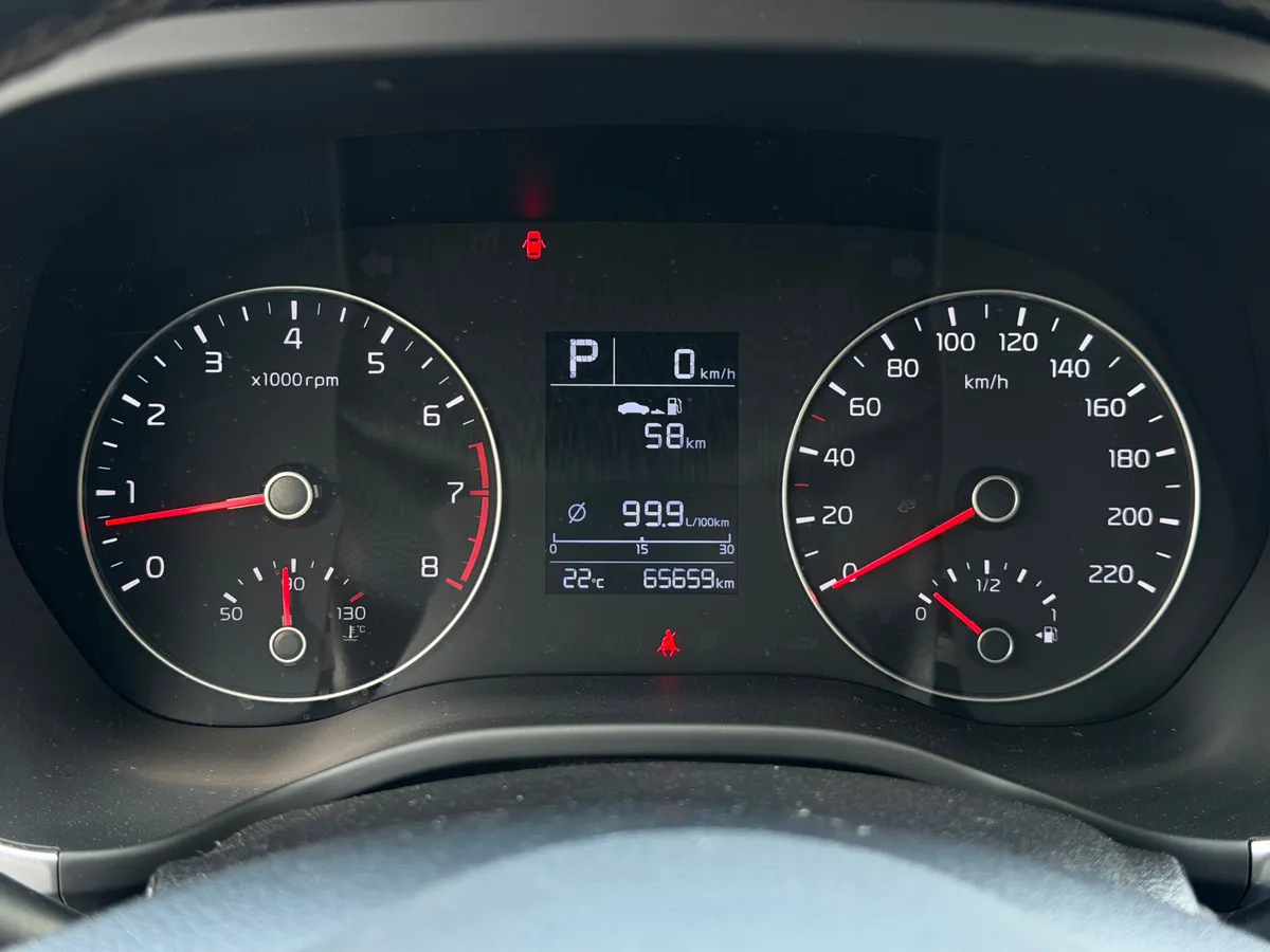 Kia Rio 1.6 AT (123 л.с.)