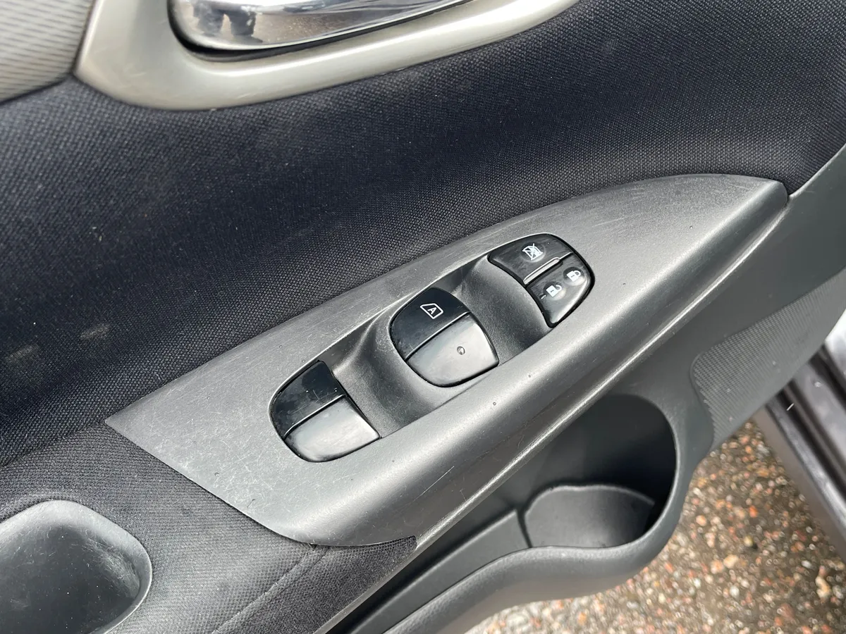 Nissan Sentra 1.6 CVT (117 л.с.), 2014 — фото 12