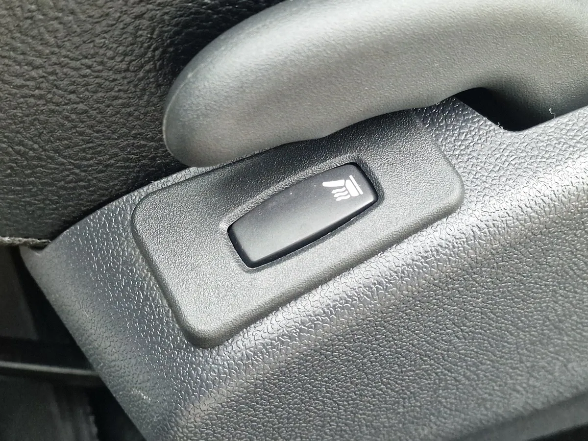 ВАЗ (Lada) Largus 1.6 MT 16 кл (5 мест) (106 л.с.)