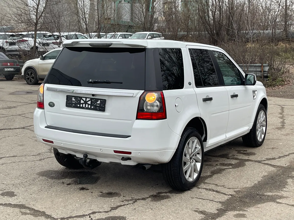 Land Rover Freelander 3.2 AT (233 л.с.)