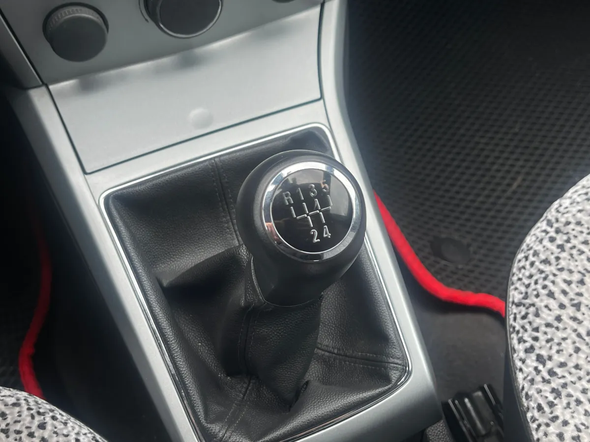 Opel Astra 1.6 MT (115 л.с.), 2012 — фото 11