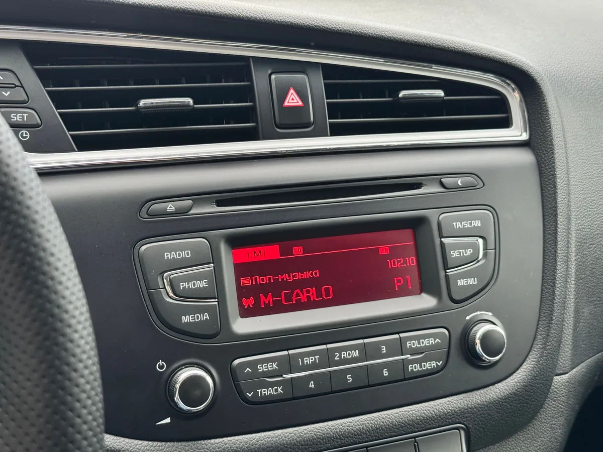 Kia Ceed 1.4 MT (100 л.с.)