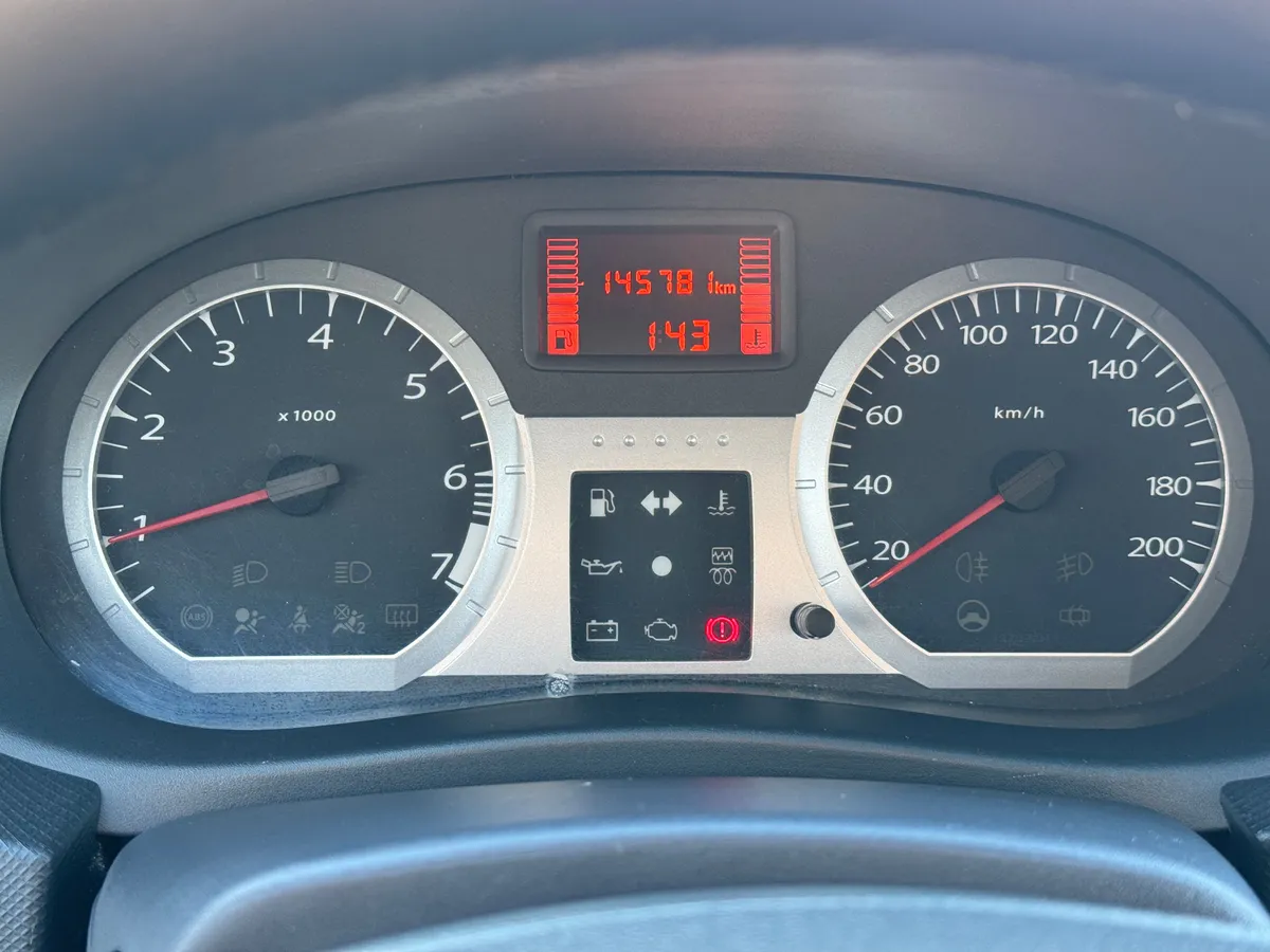 ВАЗ (Lada) Largus 1.6 MT 16 кл (5 мест) (106 л.с.)