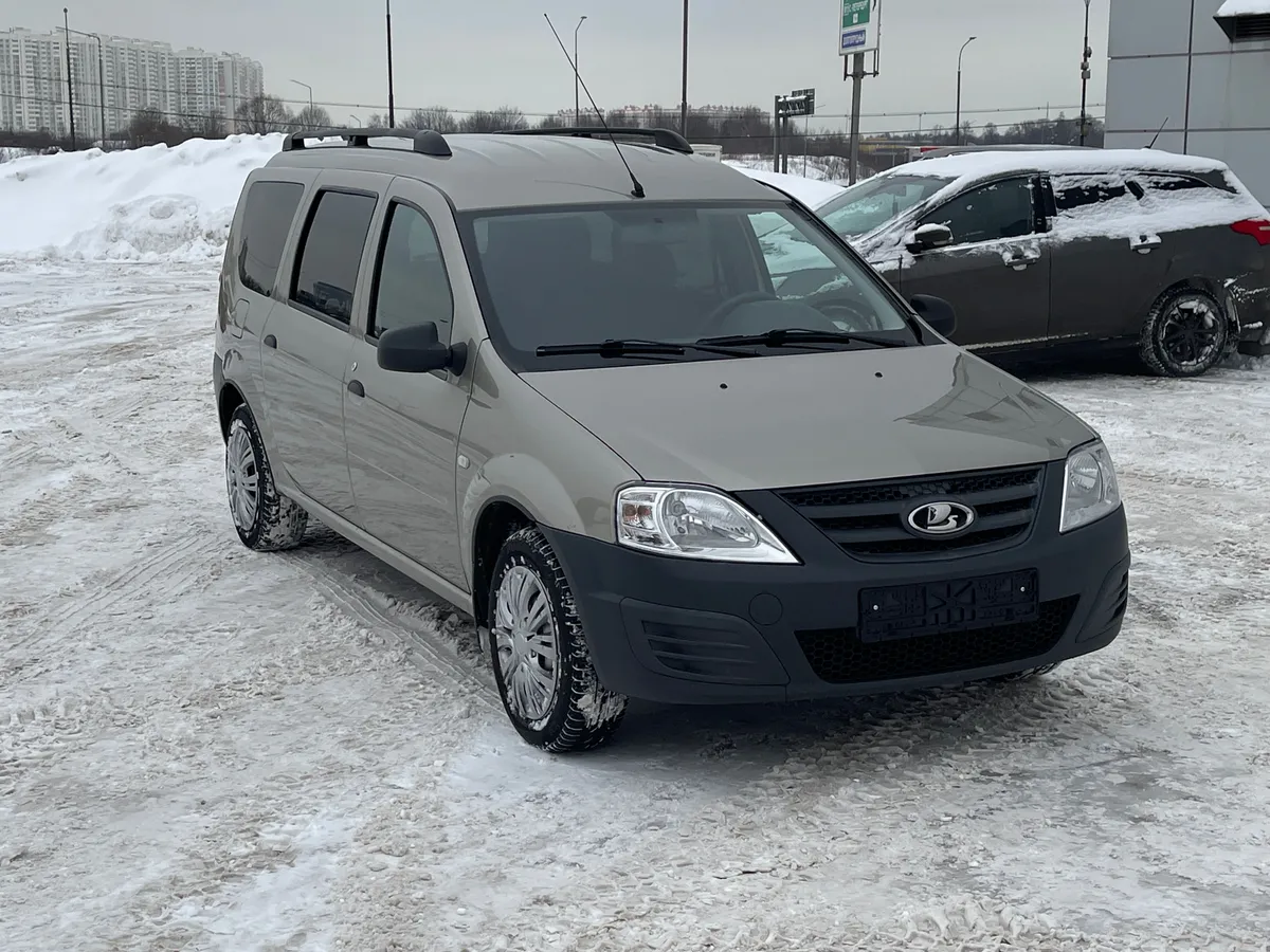картинка ВАЗ (Lada) Largus 1.6 MT (87 л.с.) от galaxy-auto