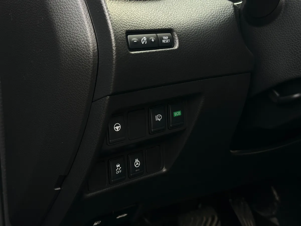 Nissan Qashqai 2.0 Xtronic (144 л.с.)