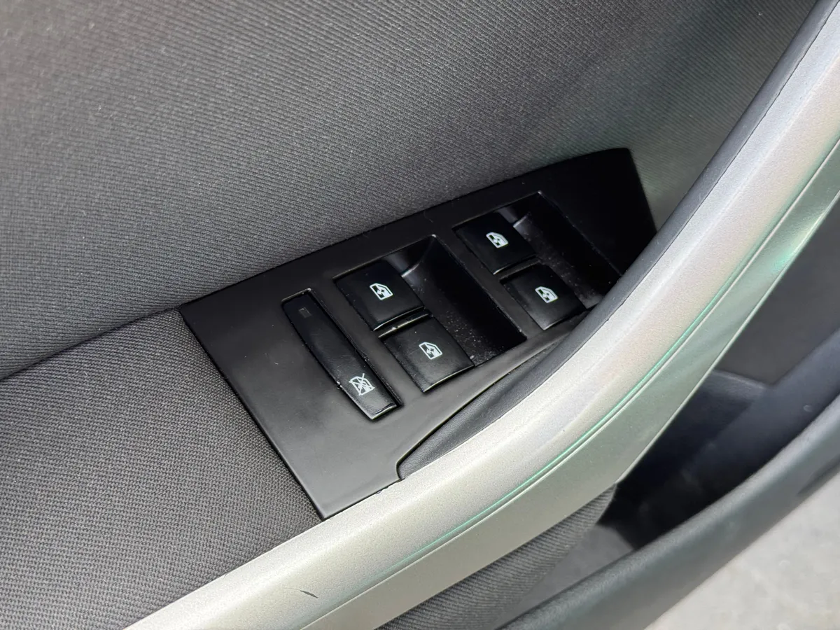 Opel Astra 1.6 MT (115 л.с.)