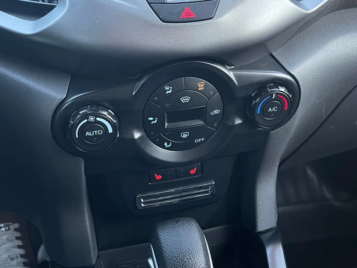 Ford EcoSport 1.6  PowerShift (122 л.с.), 2016 — фото 9