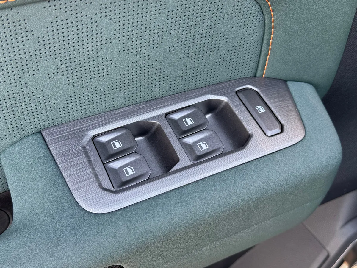 Jetour T2 2.0 AMT 4WD (245 л.с.)