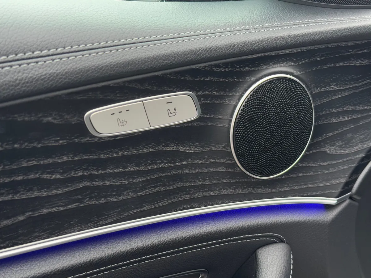 Mercedes-Benz E-Класс 2.0 AT 4WD (194 л.с.)