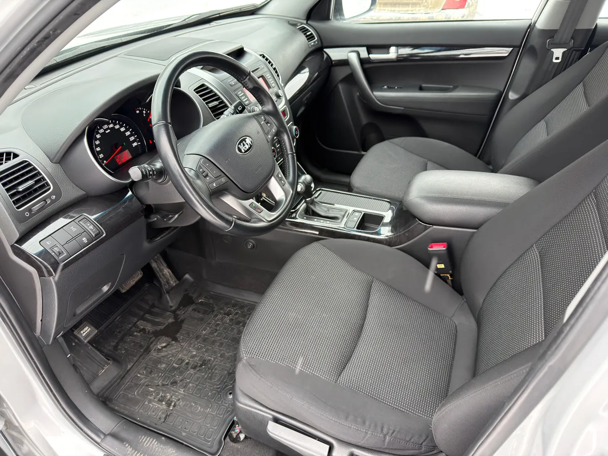 Kia Sorento 2.4 AT (175 л.с.)