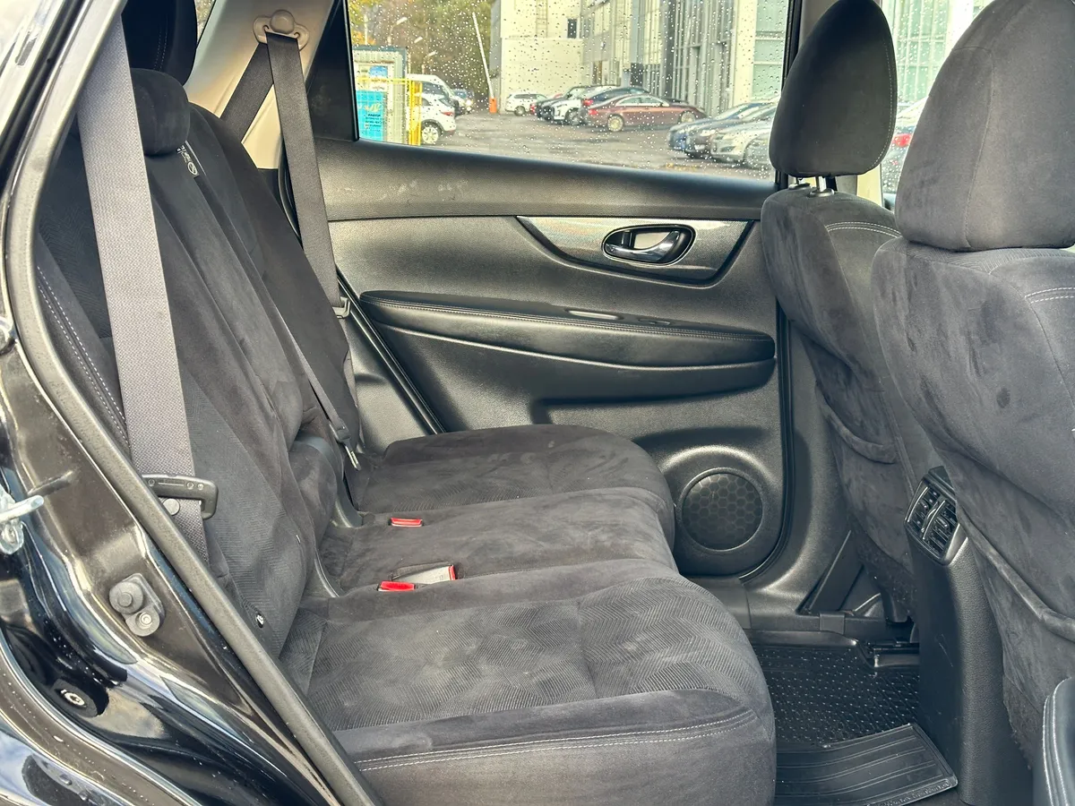 Nissan X-Trail 2.0 CVT AWD (144 л.с.)