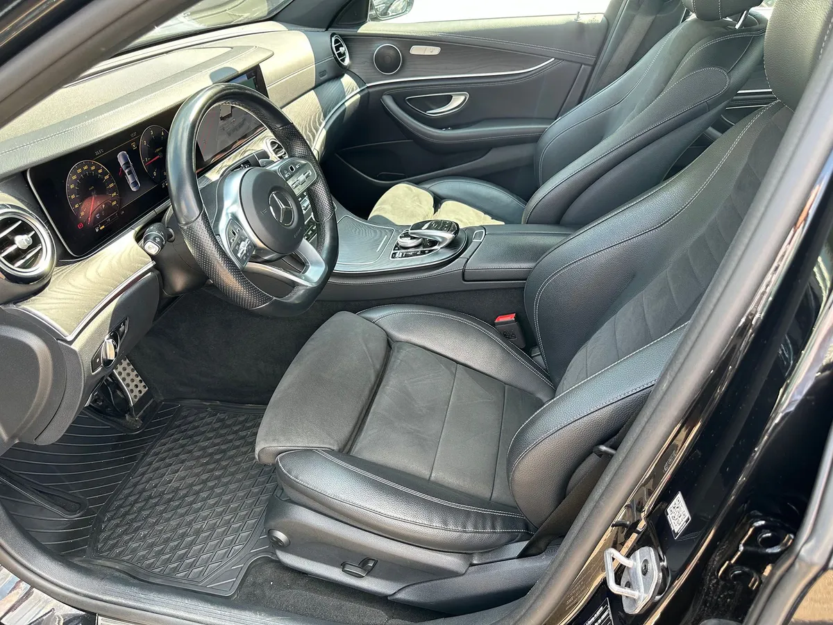 Mercedes-Benz E-Класс E 220 d 4MATIC 9G-TRONIC (194 л.с.)