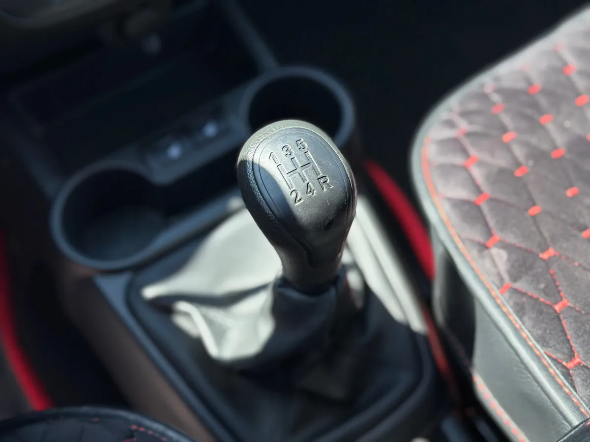 ВАЗ (Lada) Granta 1.6 MT (87 л.с.)