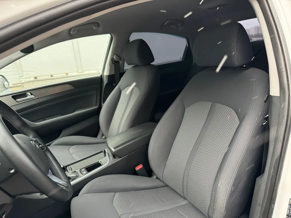 Hyundai Sonata 2.0 AT (150 л.с.)
