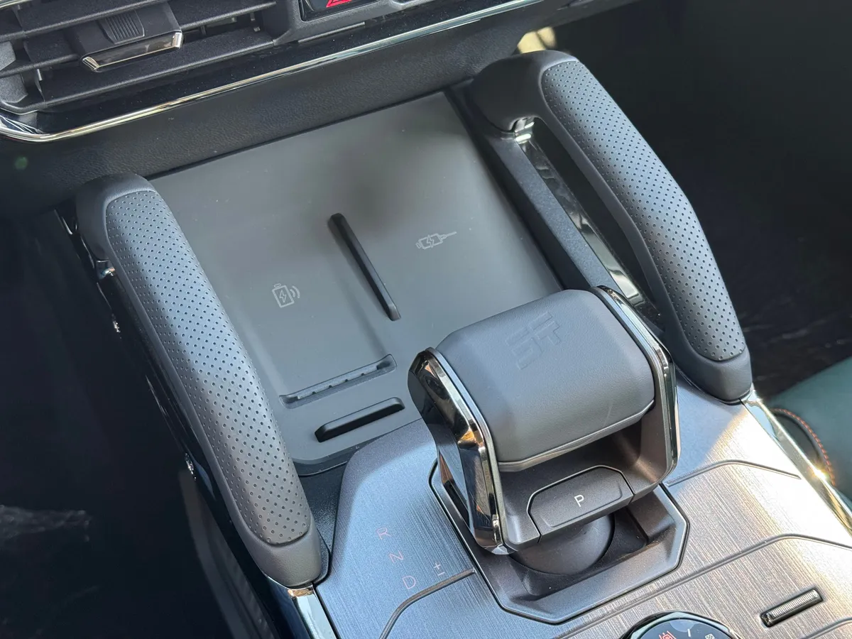 Jetour T2 2.0 AMT 4WD (245 л.с.)