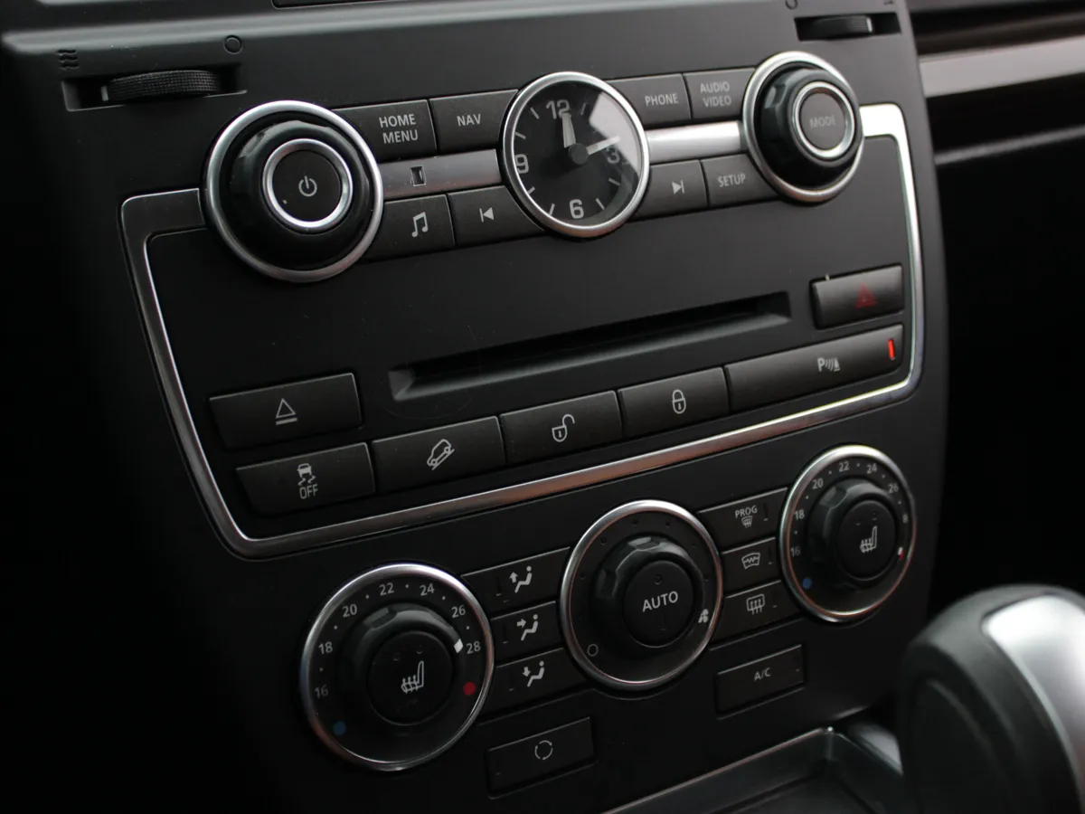 Land Rover Freelander 2.0 Si4 AT 4WD (240 л.с.)