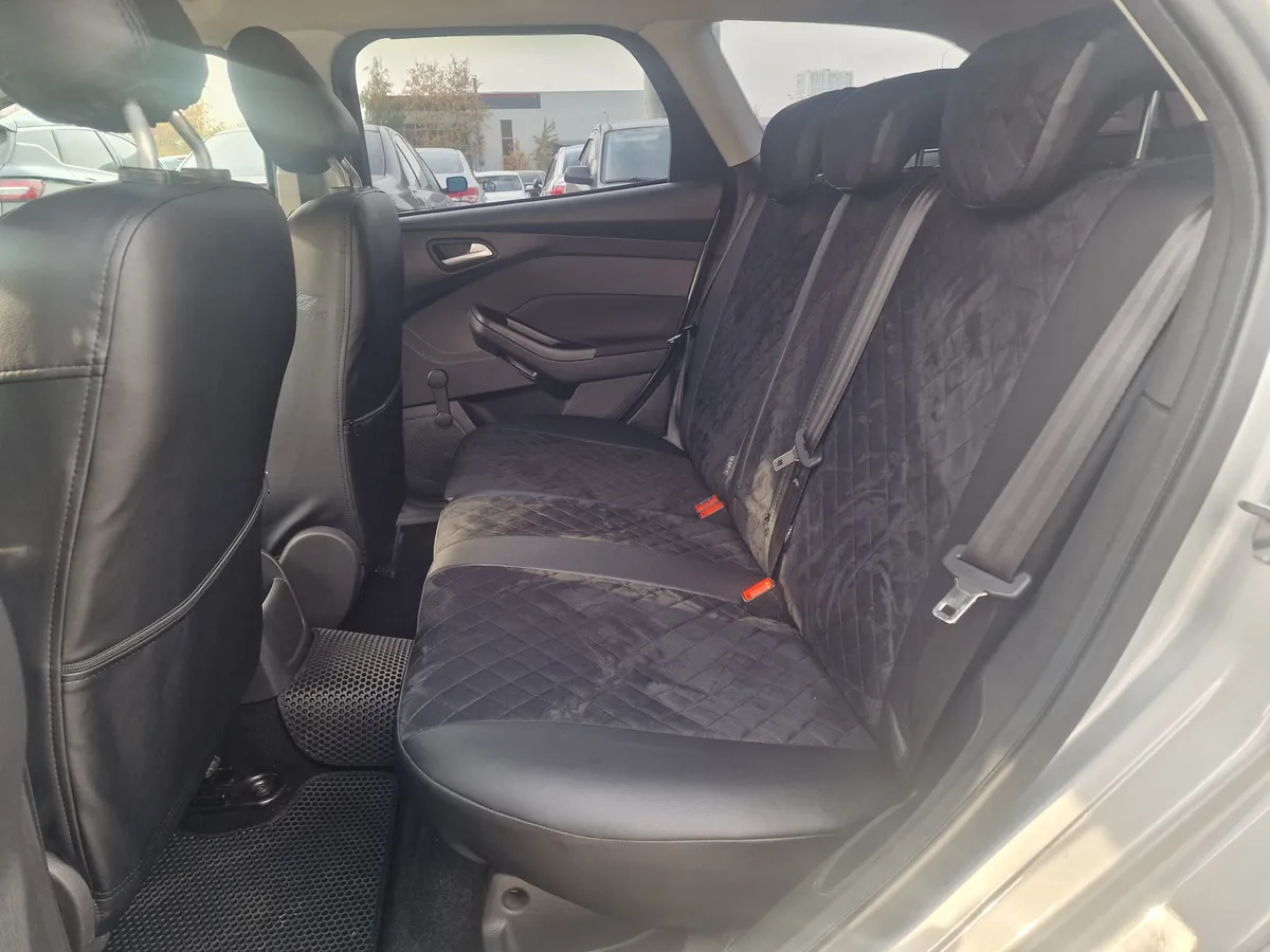 Ford Focus 1.6 Ti-VCT MT (105 л.с.)