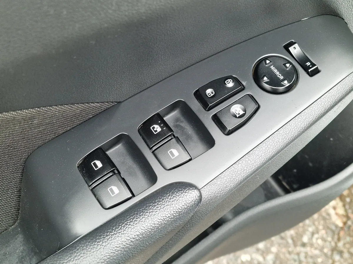 Hyundai Solaris 1.6 AT (123 л.с.)