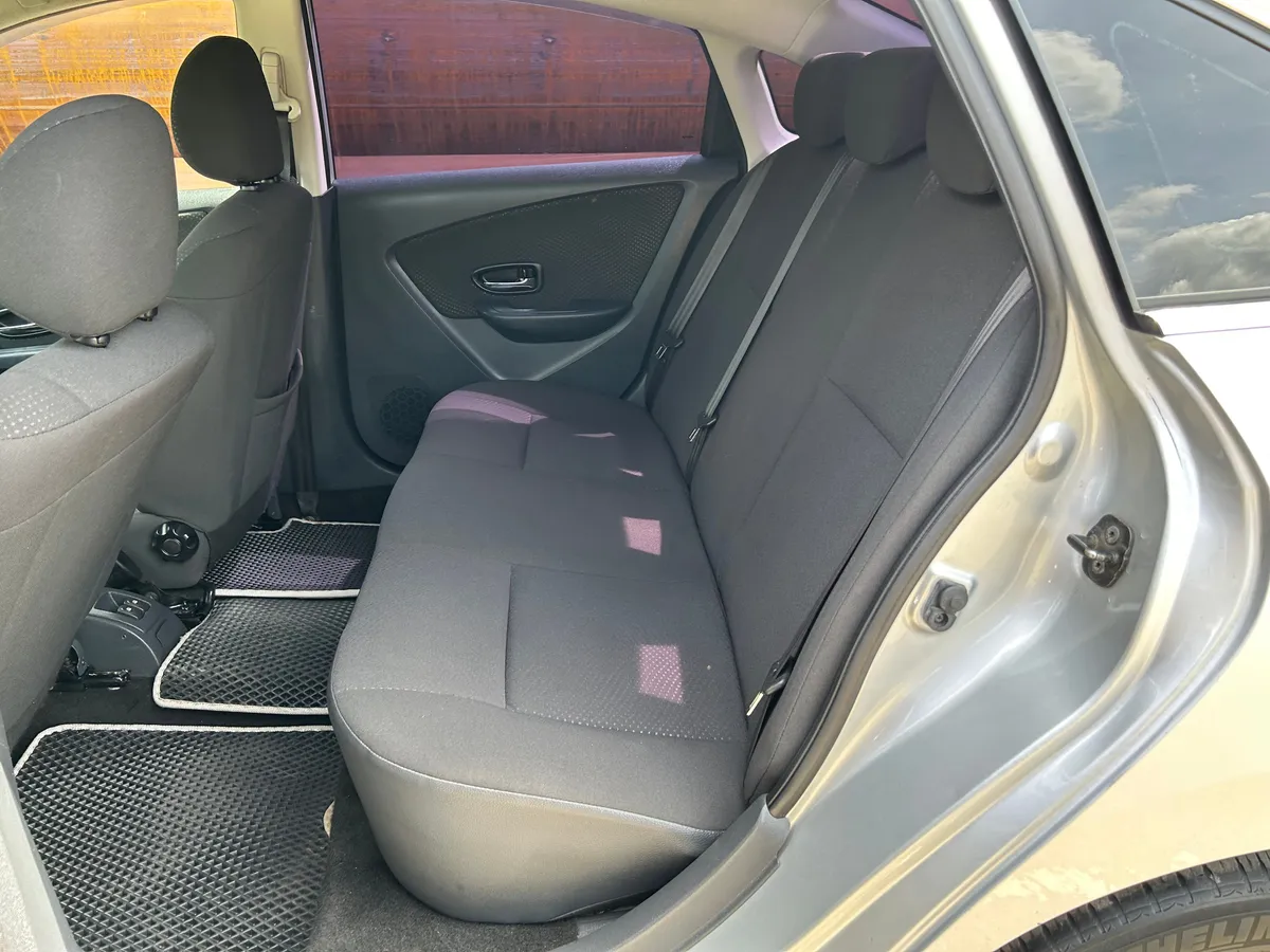 Nissan Almera 1.6 AT (102 л.с.)