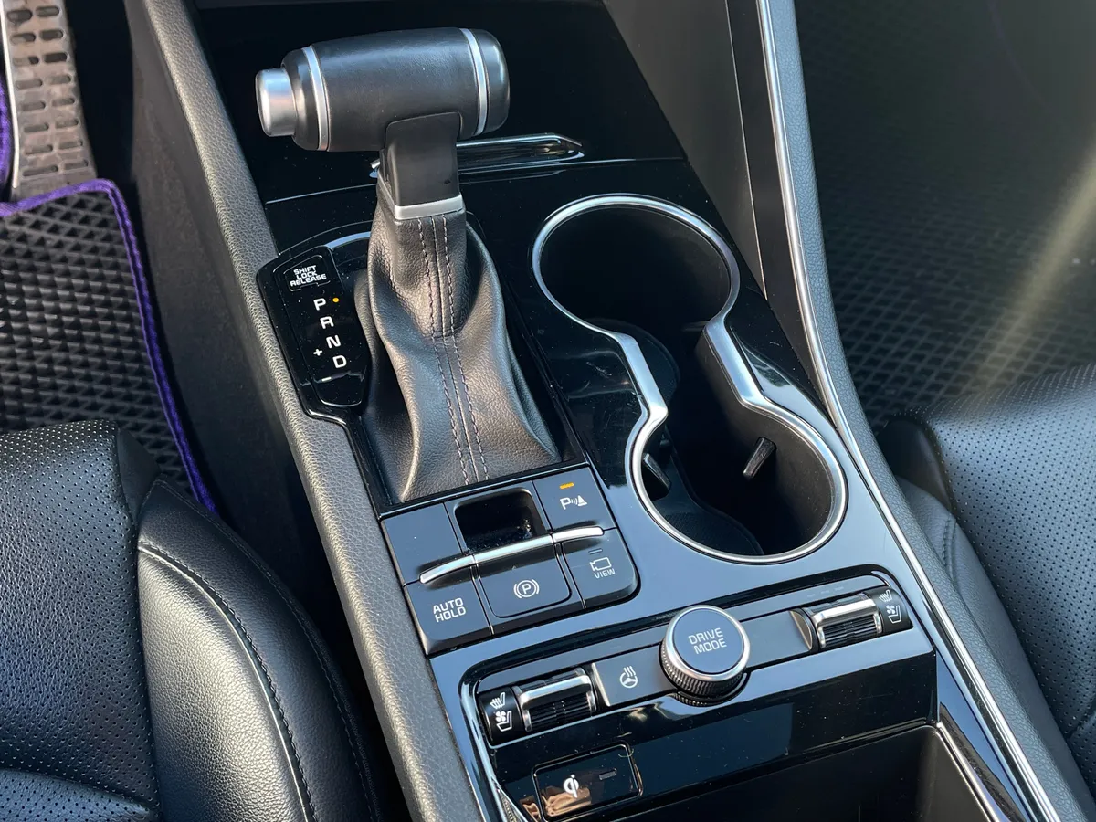 Kia K5 2.5 AT (194 л.с.)