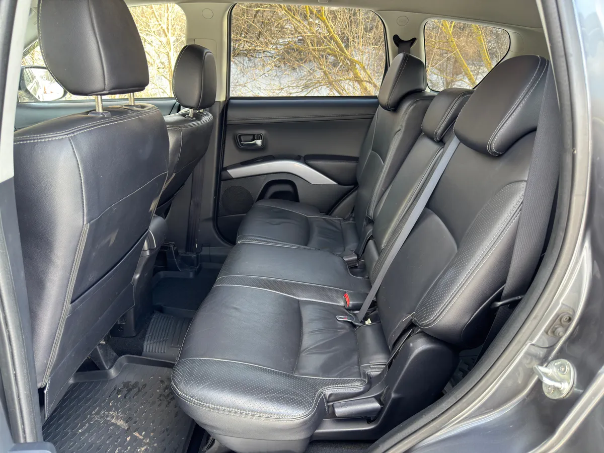 Mitsubishi Outlander 2.0 CVT 4WD (147 л.с.)