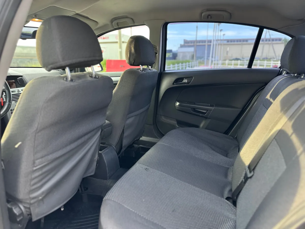 Opel Astra 1.6 MT (115 л.с.)